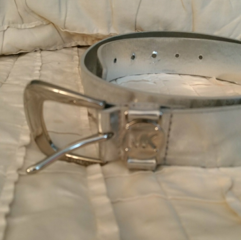Women's belt